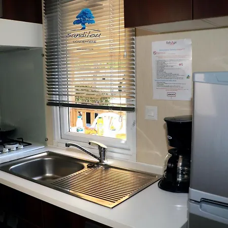 Campsite Mobilhome Lufloval Lumineux Avec Une Terrasse Sureleve Semi-couverte - 3