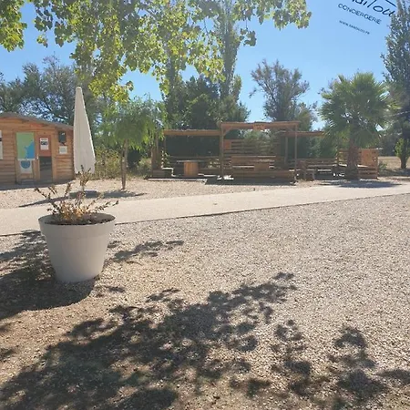 Mobilhome Lufloval Lumineux Avec Une Terrasse Sureleve Semi-couverte - 3 Campsite Sigean