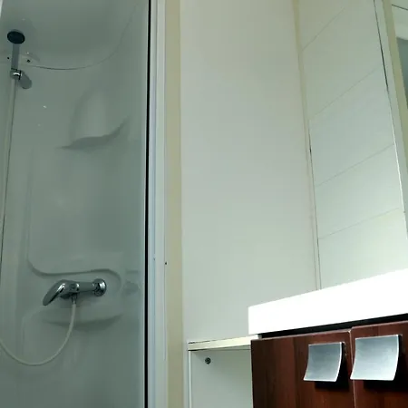 Mobilhome Lufloval Lumineux Avec Une Terrasse Sureleve Semi-couverte - 3 Sigean